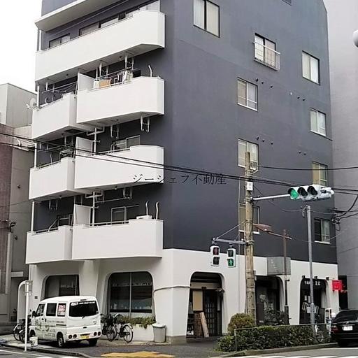 ＫＤビル外観　千川通りに面す角地で視認性のいい建物です。